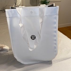 Lululemon Reusable bag